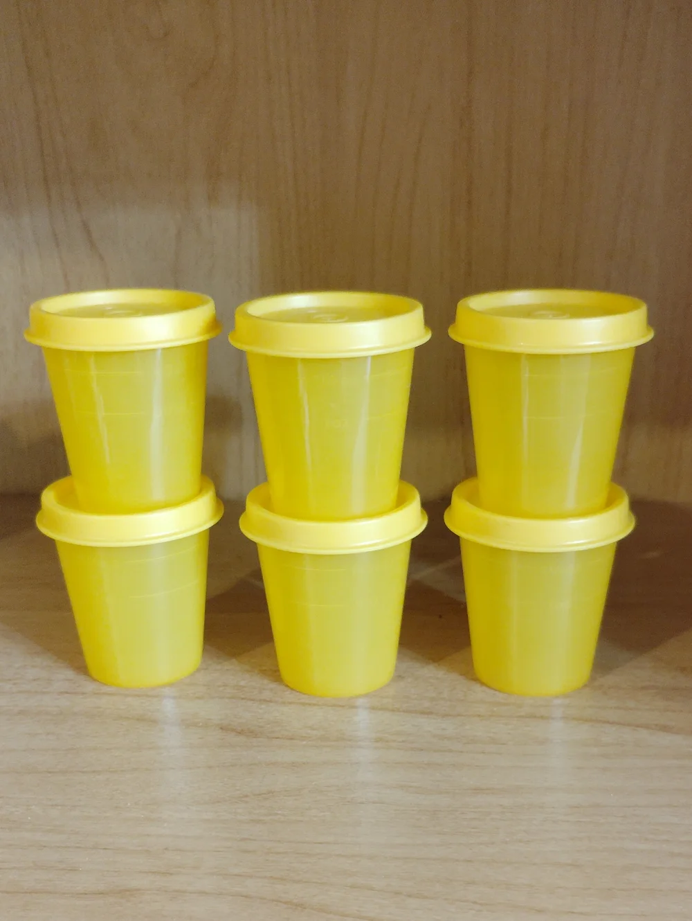 Tupperware Classic Sheer Midgets 2 oz. Minis 6 PC SET Tupper Jell-O Shot Glasses